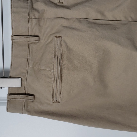 Gap Relaxed Vintage Pleated Khakis with Washwell Iconic Khakis - Sz 30 - Picture 6 of 13